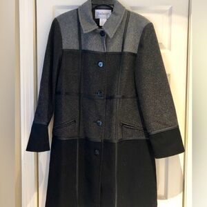 Women’s Gray/Black Dress Coat Size 10